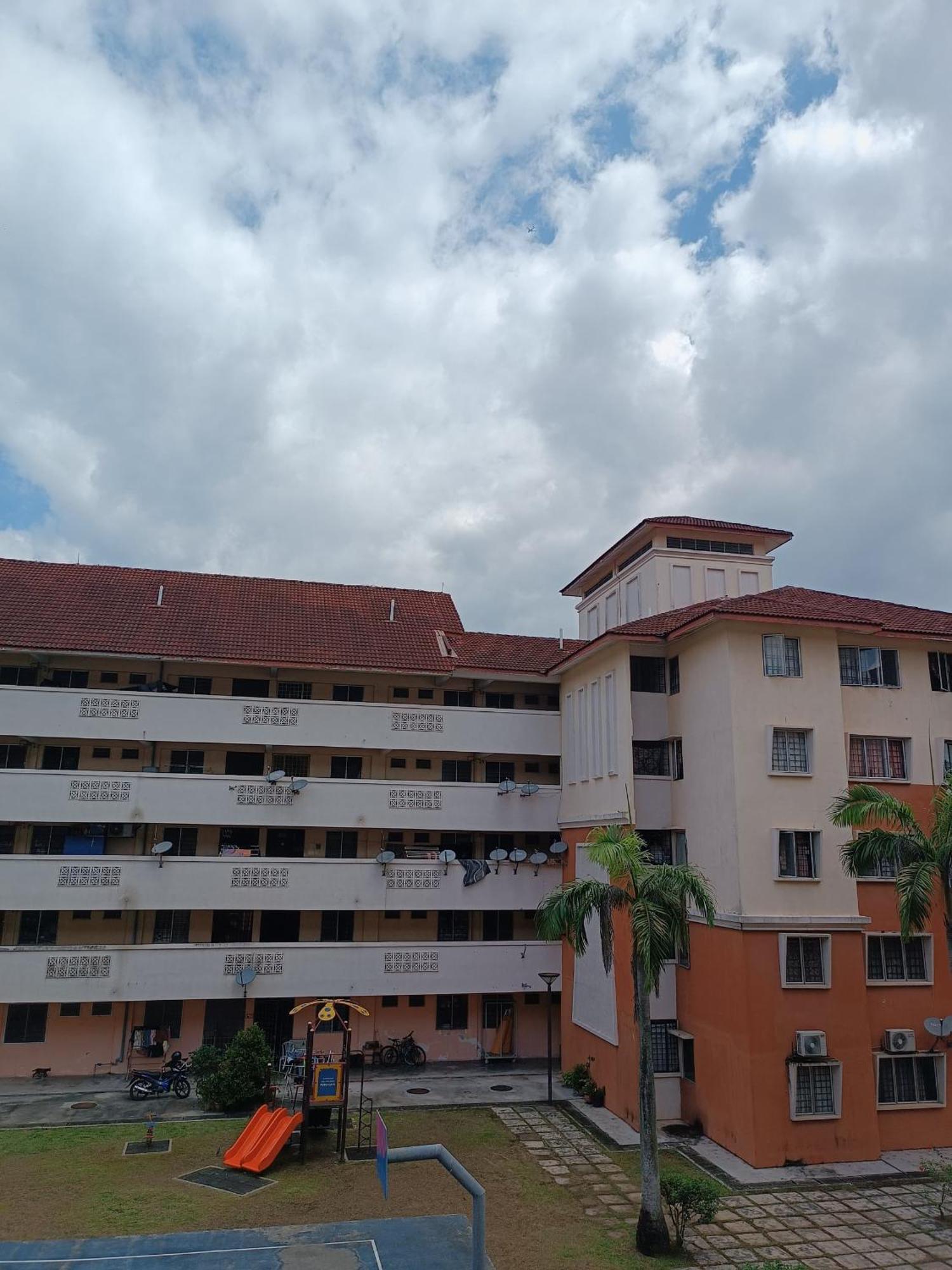 M.Fr Homestay Pangsapuri Putra Damai Putrajaya Bagian luar foto