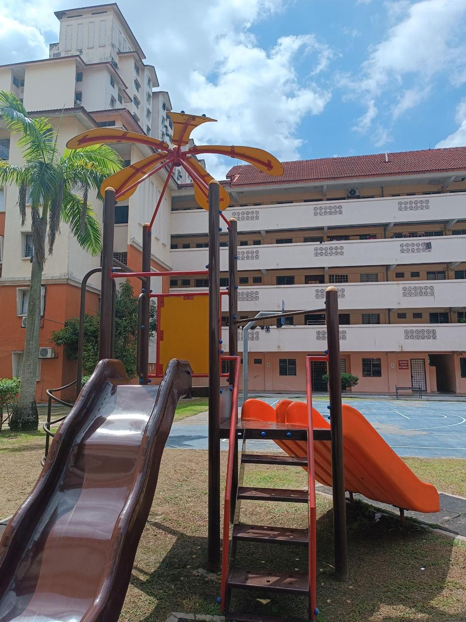 M.Fr Homestay Pangsapuri Putra Damai Putrajaya Bagian luar foto