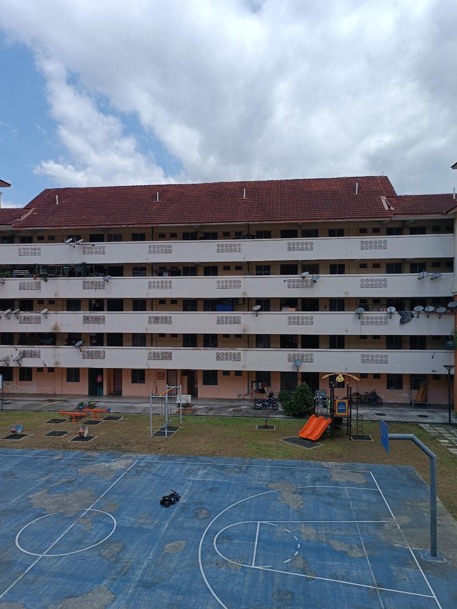 M.Fr Homestay Pangsapuri Putra Damai Putrajaya Bagian luar foto
